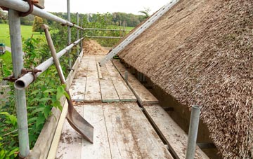 advantages of Donhead St Mary thatch roofing